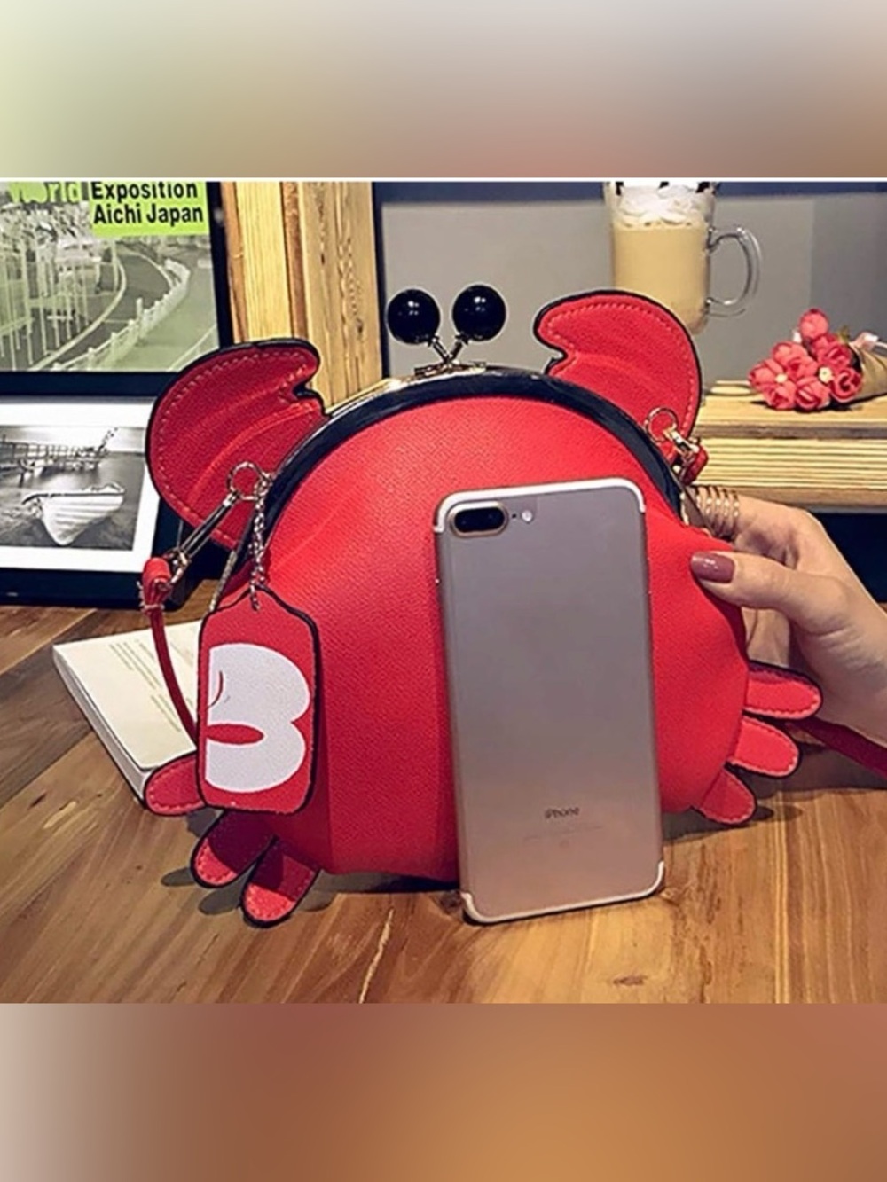 ๐ฆNWT QZUnique Red Crab Novelty Crossbody Bag Handbag Purse ๐ฆ - Picture 3 of 10